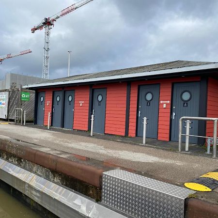 Nuit Insolite A Bord Du Bateau Exocet III Boulogne-sur-Mer Exterior photo